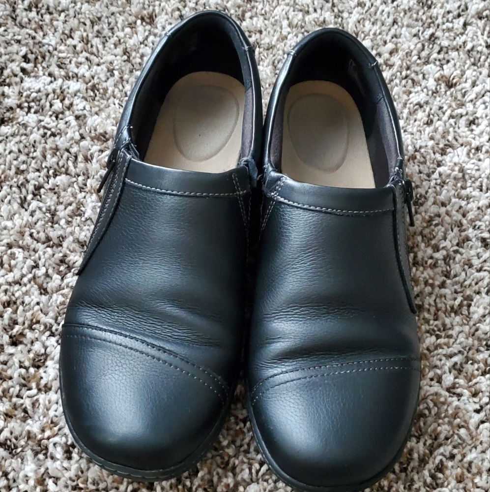 Clarks Women's Cora Giny Loafer Flat